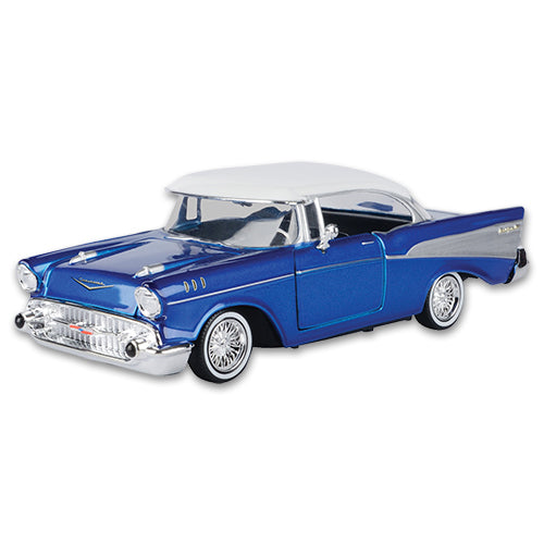 1957 Chevy Bel-Air 1:24 Diecast Model Car